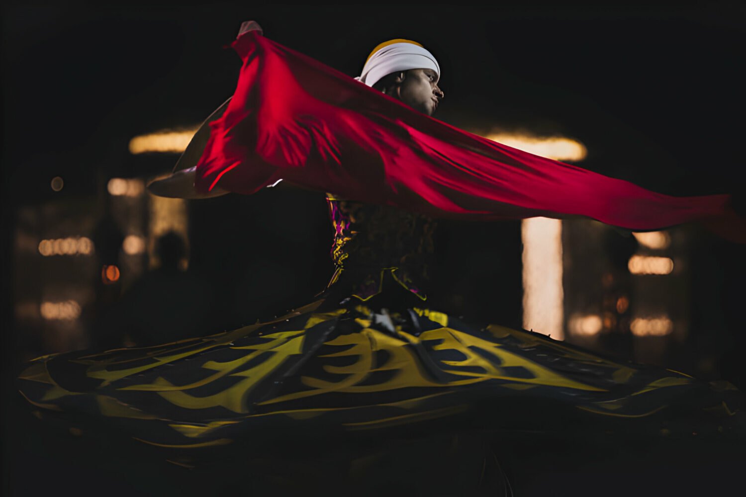 Tanoura Desert Safari Abu Dhabi